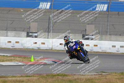 media/Nov-26-2022-Fastrack Riders (Sat) [[b001e85eef]]/Level 3/Session 3 Outside Turn 9/